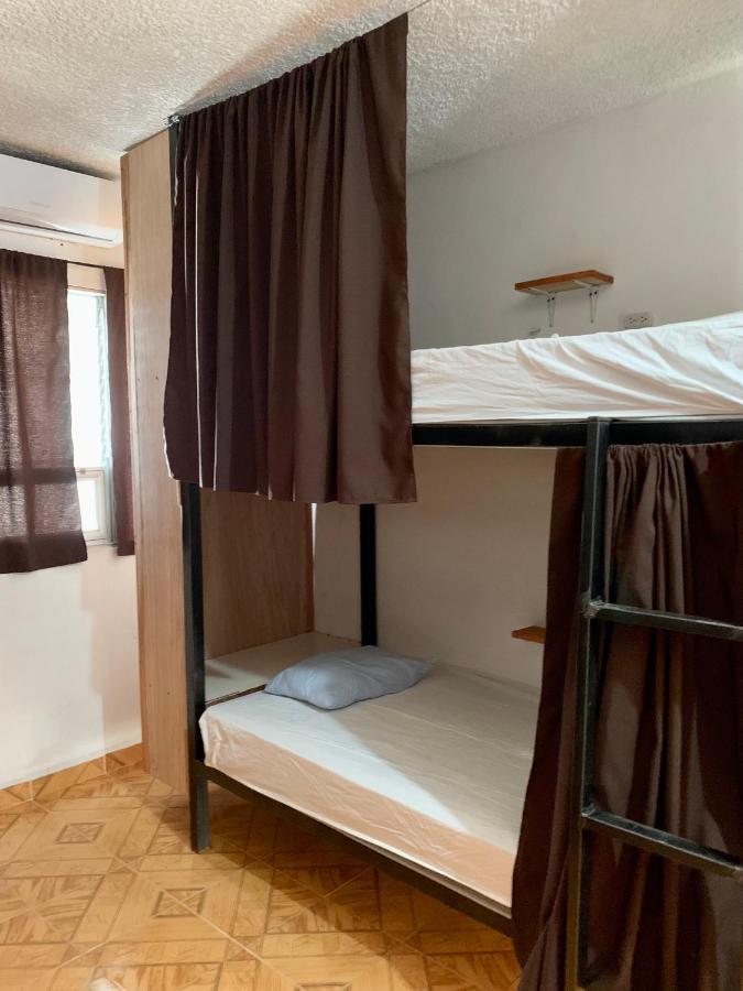 Spanglish Hostel Valladolid  Extérieur photo