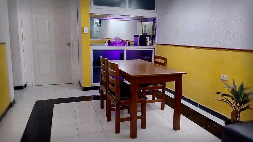 Spanglish Hostel Valladolid  Extérieur photo