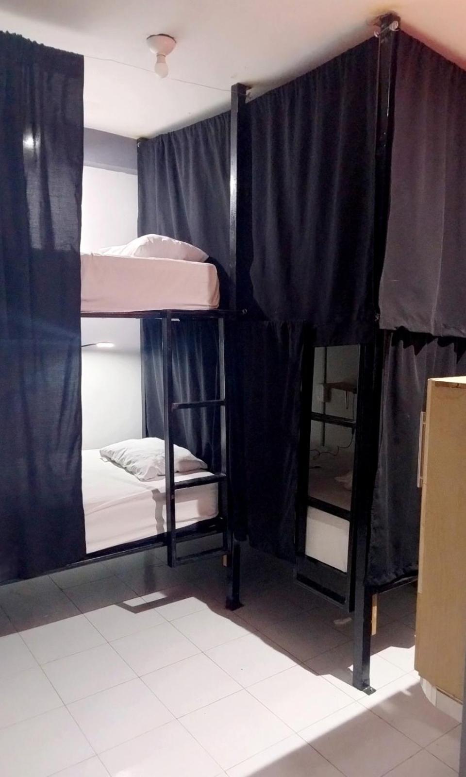 Spanglish Hostel Valladolid  Extérieur photo